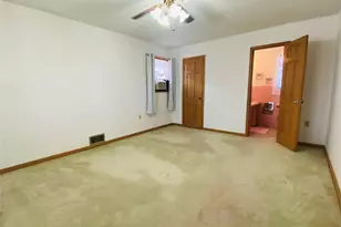 661 S 11th Ave, Munday, TX 76371 - Photo 21