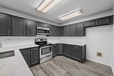 2906 Menlo Park Lane, Carrollton, TX 75007 - Photo 7