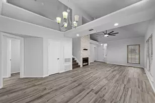 2906 Menlo Park Ln, Carrollton, TX 75007 - Photo 3