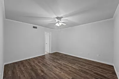 2906 Menlo Park Lane, Carrollton, TX 75007 - Photo 13