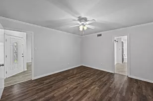 2906 Menlo Park Ln, Carrollton, TX 75007 - Photo 15