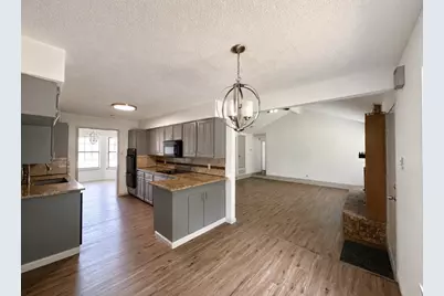 2401 Stephen Lee Drive, Fort Worth, TX 76119 - Photo 13