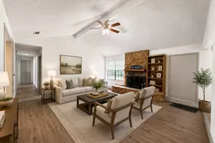 2401 Stephen Lee Dr, Fort Worth, TX 76119 - Photo 11