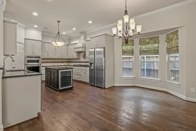 5812 Kingsbrook Drive, Plano, TX 75093 - Photo 7