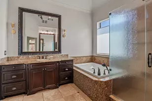 5812 Kingsbrook Dr, Plano, TX 75093 - Photo 13