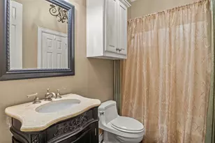 5812 Kingsbrook Dr, Plano, TX 75093 - Photo 17
