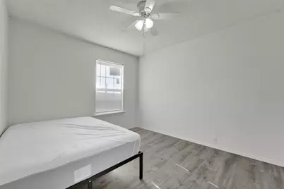1407 Autumncrest Drive #5, Arlington, TX 76002 - Photo 21