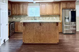 1732 Hilltop Dr, Waco, TX 76710 - Photo 9
