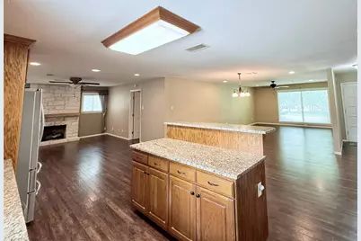 1732 Hilltop Drive, Waco, TX 76710 - Photo 11