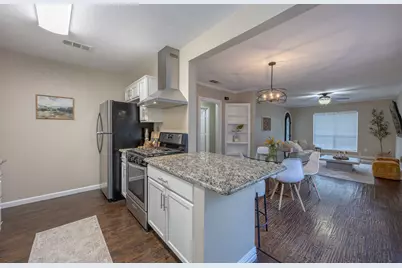 2705 Yucca Avenue, Fort Worth, TX 76111 - Photo 9