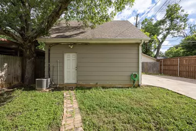 2705 Yucca Avenue, Fort Worth, TX 76111 - Photo 21
