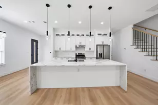 428 N Patton Ave, Dallas, TX 75203 - Photo 3