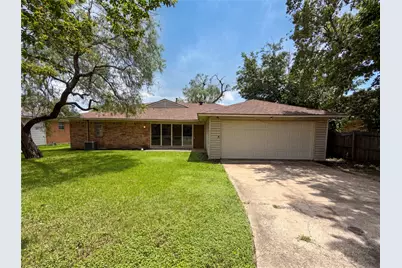 3327 Portlock Drive, Farmers Branch, TX 75234 - Photo 13