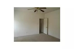 123 E Clubview Circle E, Murphy, TX 75094 - Photo 7