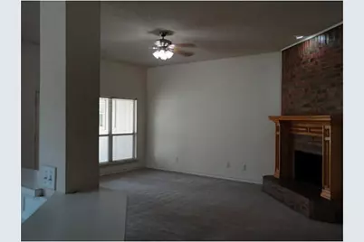 123 E Clubview Circle E, Murphy, TX 75094 - Photo 5