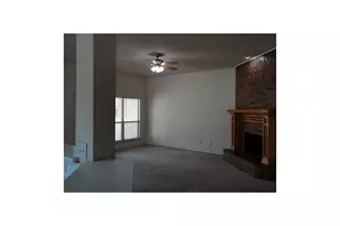 123 E Clubview Circle E, Murphy, TX 75094 - Photo 5