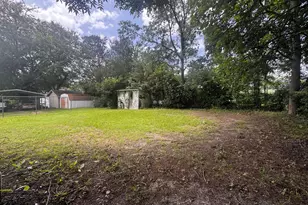 414 W 4th St, Mt Pleasant, TX 75455 - Photo 15
