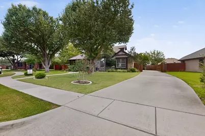 408 Willow Bend Drive, Murphy, TX 75094 - Photo 3