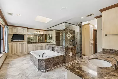 5435 Bent Tree Drive, Dallas, TX 75248 - Photo 17