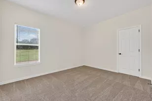 214 Knob Hill Dr, Granbury, TX 76048 - Photo 19