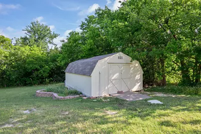 214 Knob Hill Drive, Granbury, TX 76048 - Photo 29