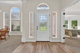 214 Knob Hill Dr, Granbury, TX 76048 - Photo 7