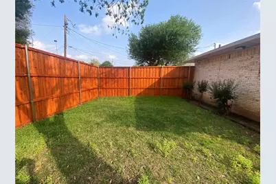 7034 Allview Lane, Dallas, TX 75227 - Photo 17