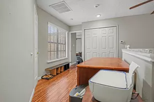 406 Santa Fe Trail, Irving, TX 75063 - Photo 17