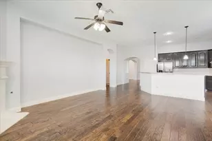 10429 Old Eagle River Ln, McKinney, TX 75072 - Photo 11