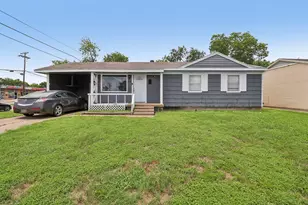 2320 Garden Oaks Dr, Irving, TX 75061 - Photo 1