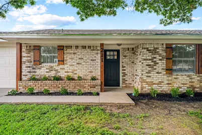 211 Cindy Ann Street, Lorena, TX 76655 - Photo 3