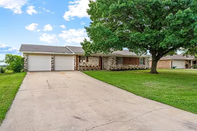 211 Cindy Ann Street, Lorena, TX 76655 - Photo 1
