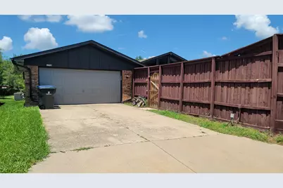 1334 Paris Drive, Garland, TX 75040 - Photo 23