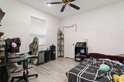 15883 Crazy Horse Drive, Lindale, TX 75771 - Photo 21