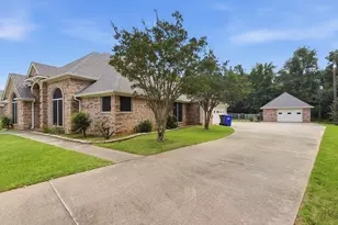 2412 Jolinda Ln, Whitesboro, TX 76273 - Photo 11