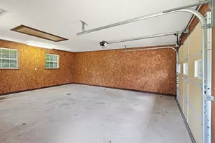 2412 Jolinda Ln, Whitesboro, TX 76273 - Photo 9