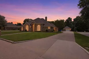 2412 Jolinda Ln, Whitesboro, TX 76273 - Photo 1