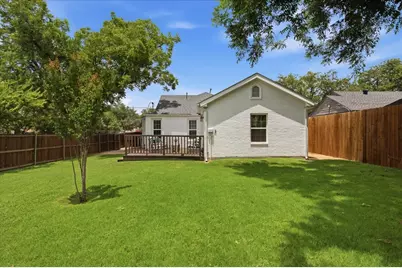 2721 Benbrook Boulevard, Fort Worth, TX 76109 - Photo 17