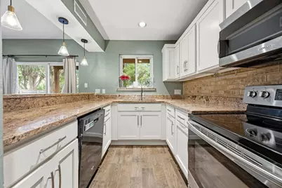 2955 Country Place Circle, Carrollton, TX 75006 - Photo 9