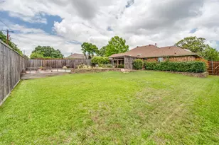 10931 Marsh Ln, Dallas, TX 75229 - Photo 25