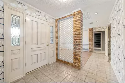 10931 Marsh Lane, Dallas, TX 75229 - Photo 3