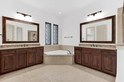 4604 Golden Mew Drive, Carrollton, TX 75010 - Photo 23