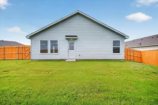 3703 Longleaf Dr, Sherman, TX 75092 - Photo 15