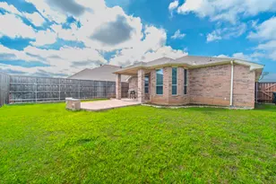 8249 Fall Crest Dr, Fort Worth, TX 76053 - Photo 21