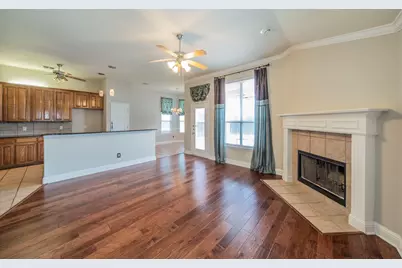 8249 Fall Crest Drive, Fort Worth, TX 76053 - Photo 5