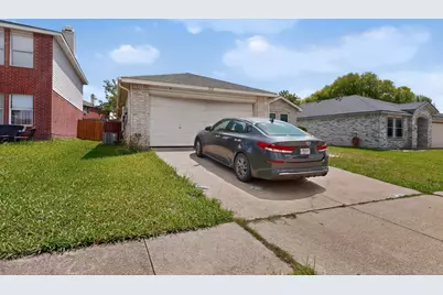 212 Crystalwood Drive, Mesquite, TX 75149 - Photo 5
