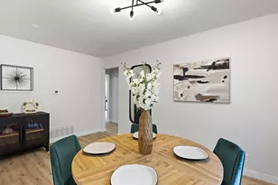 420 W Anita St, Sherman, TX 75092 - Photo 9