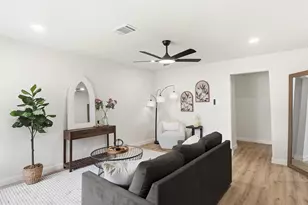 420 W Anita St, Sherman, TX 75092 - Photo 5