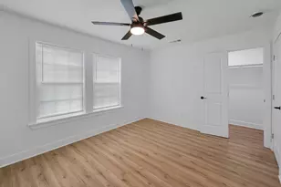 2525 Cole Ave, Waco, TX 76707 - Photo 15