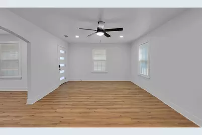 2525 Cole Avenue, Waco, TX 76707 - Photo 5